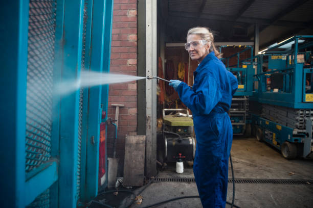 Best Gas Station Cleaning  in East Oakdale, CA